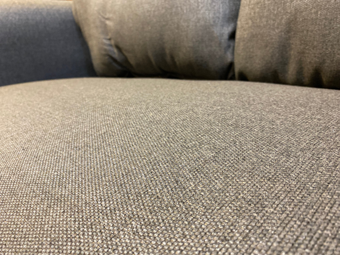 Living Room Suite (D)