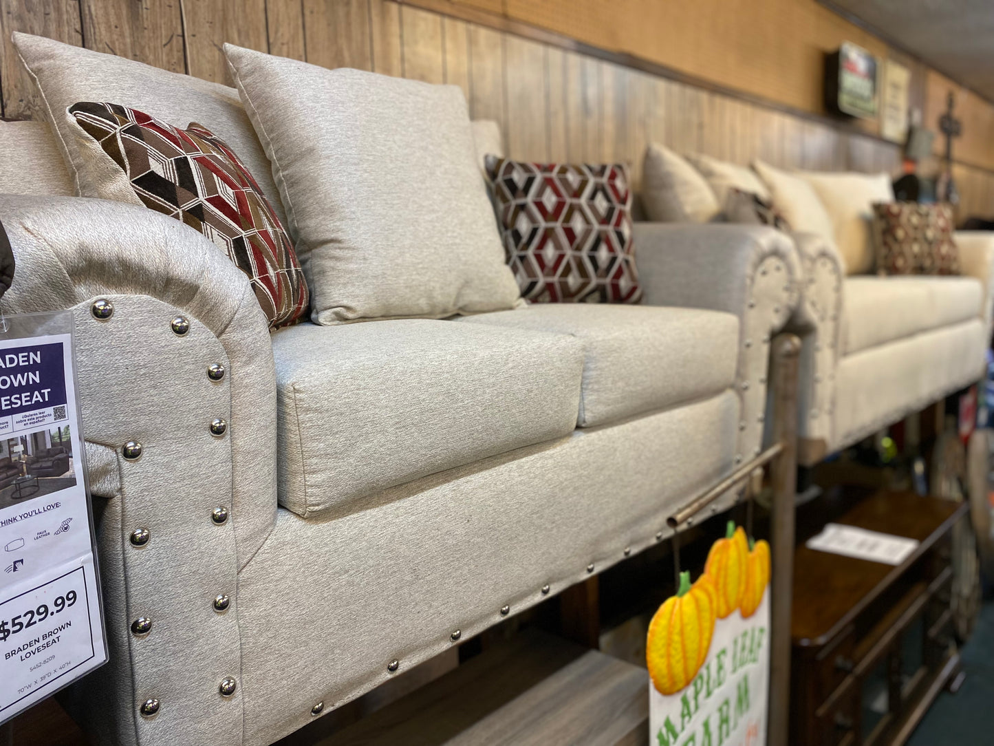 Cream, Buttoned Living Room Suite