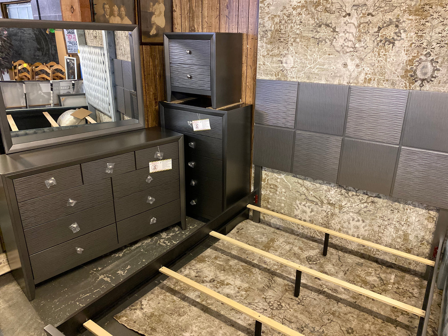 Denker Gunmetal Bedroom Suite (Full-Size)