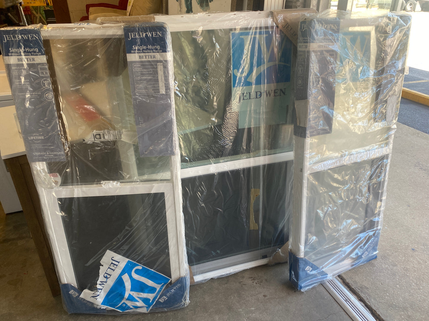 JELD-WEN Windows – 3-Piece Set