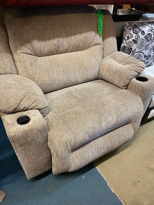 Plush Double-Recliner