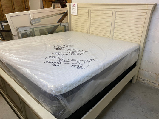 King Headboard Footboard and rails