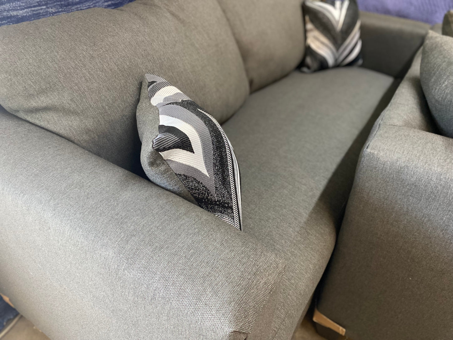 Living Room Suite (B)