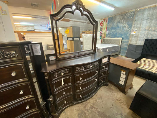 Bankston Dresser with Mirror and Chest